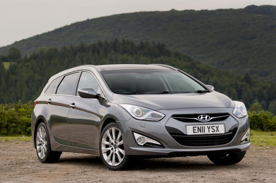  Hyundai i40 Station Wagon CRDi 2011 года  (UK) (фото 14 из 146)